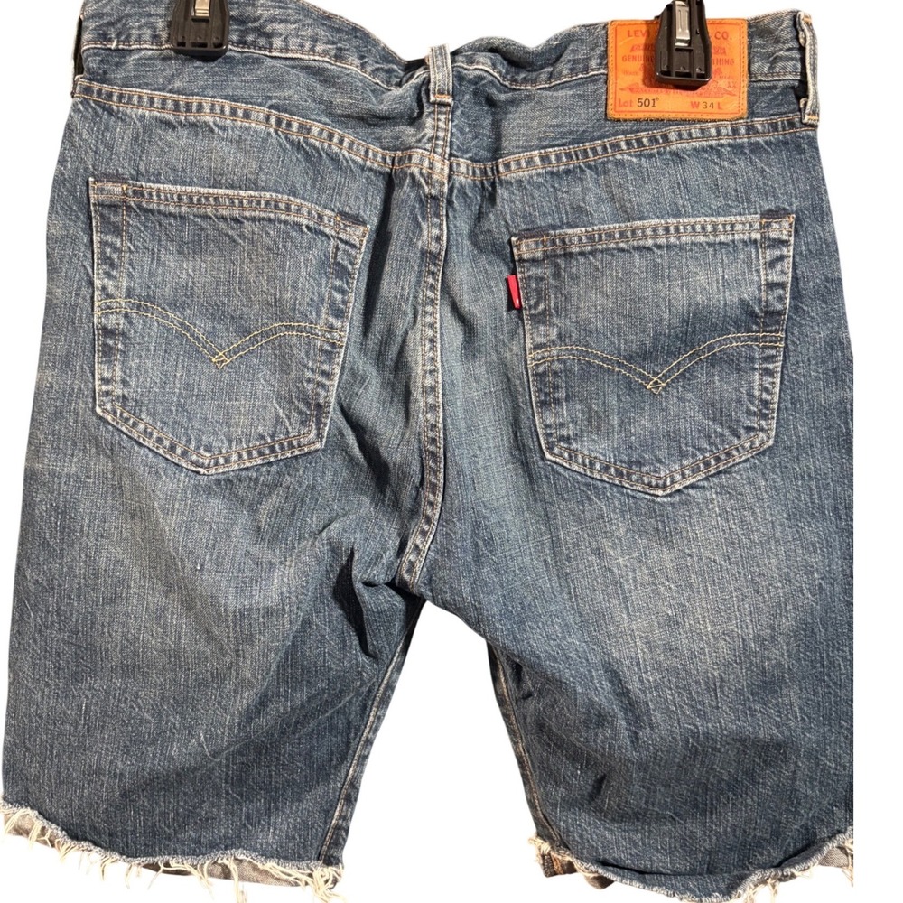 Levi's Premium 501 Men's W34 Cutoff Denim Shorts Distressed Frayed Button Fly - Picture 2 of 11